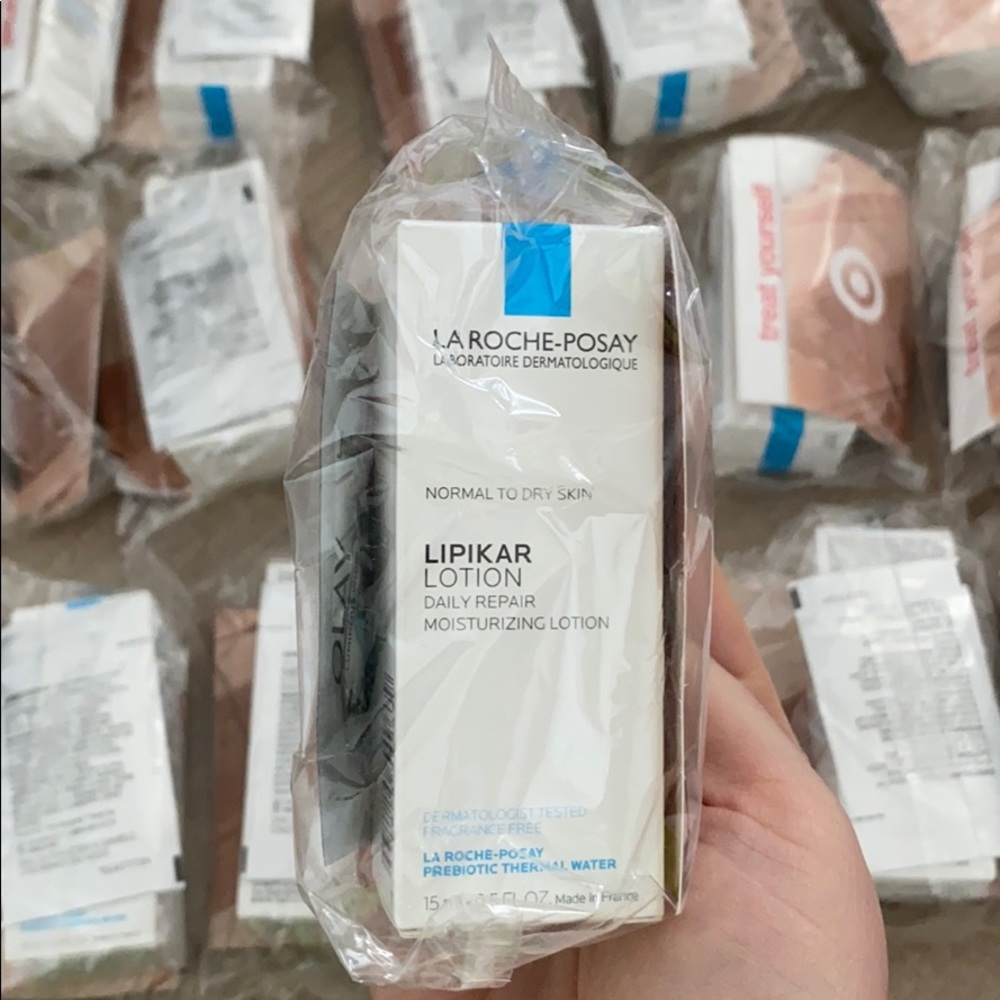 Skincare sampler BUNDLE OF 18